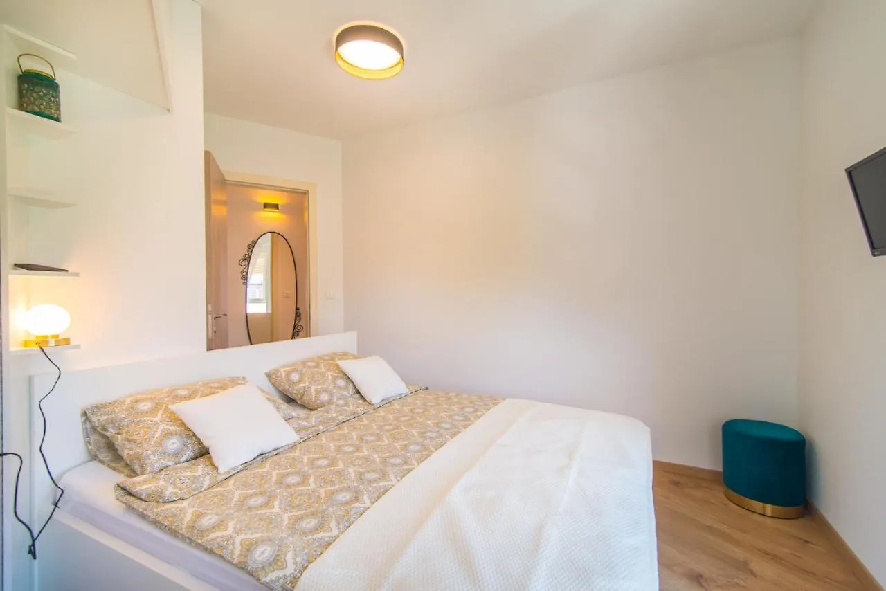 Sunset Vala New Beachfront Apartment Pjescana Uvala - Medulin - Pula