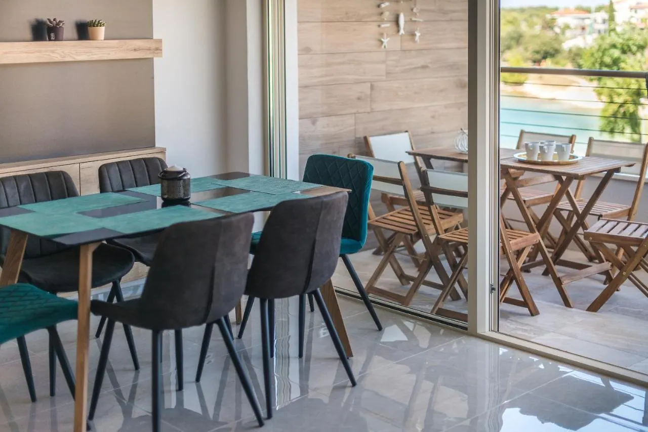 Sunset Vala New Beachfront Apartment Pjescana Uvala - Medulin - Pula